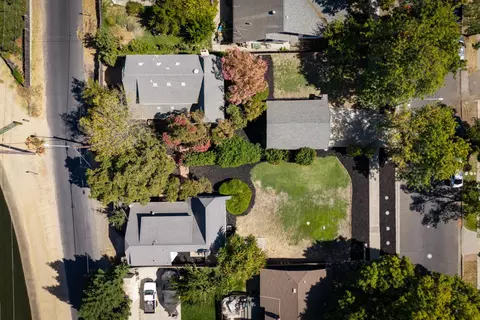 View/Area - 209 Maynell Ave, Modesto, CA 95354 photo 1 of 2