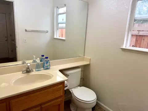 2247 Halsey Cir, Davis, CA 95618 photo 10