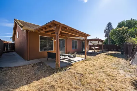 Exterior - 434 Occidental Ct, Merced, CA 95348 photo 5 of 7