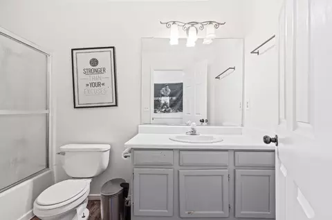 Bath - 434 Occidental Ct, Merced, CA 95348 photo 3 of 4