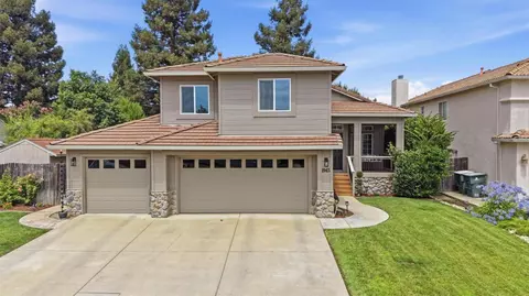 1943 Pinehurst Dr, Yuba City, CA 95993