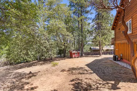 Exterior - 17899 Norlene Way, Grass Valley, CA 95949 photo 5 of 23