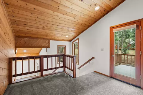 Entry Way - 13857 Skiview Loop, Truckee, CA 96161 photo 2 of 2