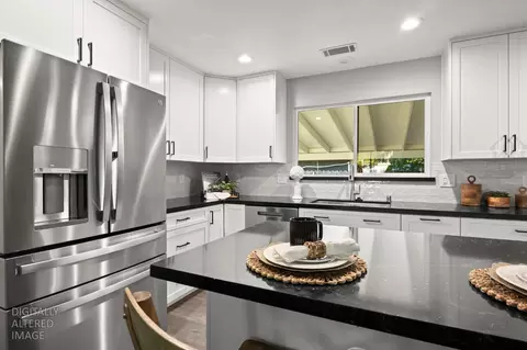 Kitchen - 4921 Bowman Oaks Way, Carmichael, CA 95608 photo 4 of 5