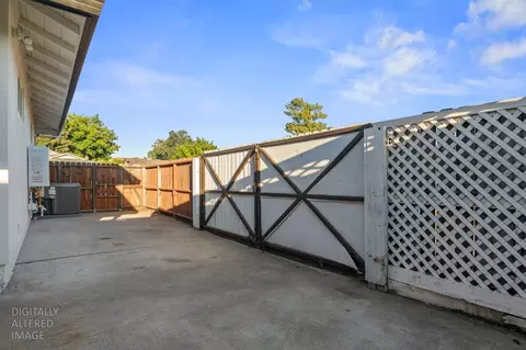 Exterior - 4921 Bowman Oaks Way, Carmichael, CA 95608 photo 9 of 13