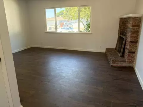 Living - 2432 Eicher Ave, Modesto, CA 95350 photo 1 of 2