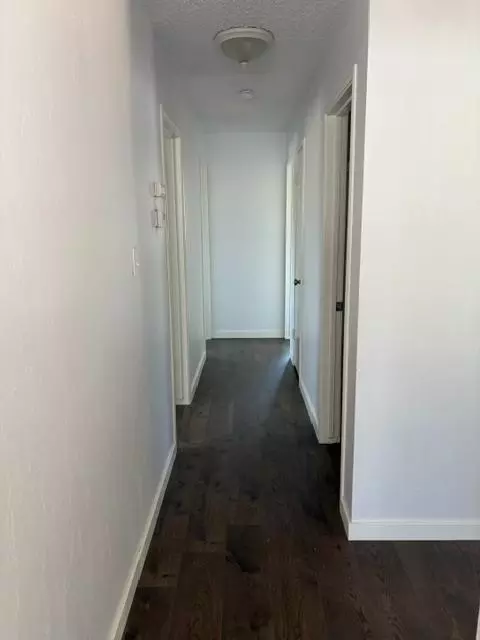 Entry Way - 2432 Eicher Ave, Modesto, CA 95350 photo 2 of 2