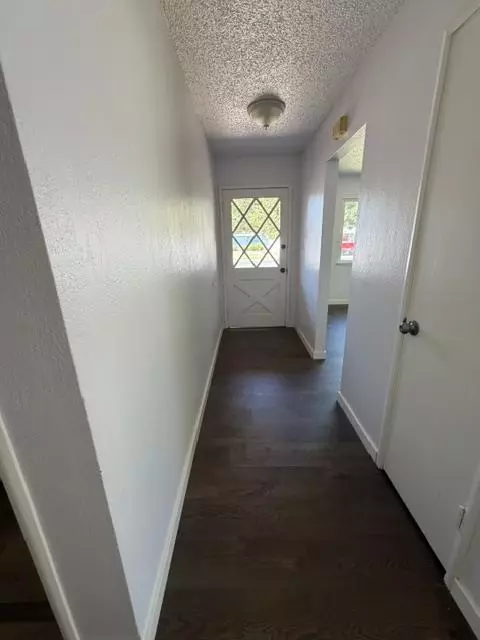 Entry Way - 2432 Eicher Ave, Modesto, CA 95350 photo 1 of 2