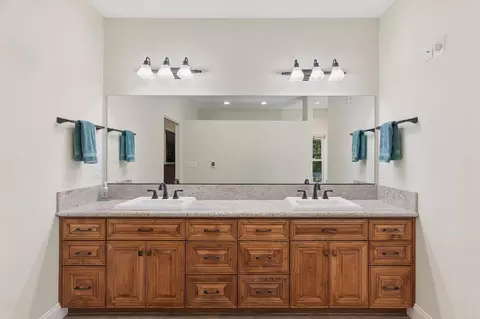 Bath - 7670 Sly Park Rd, Placerville, CA 95667 photo 2 of 8