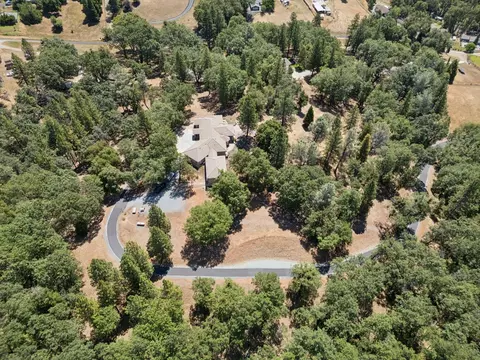View/Area - 7670 Sly Park Rd, Placerville, CA 95667 photo 8 of 12