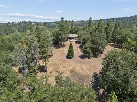 Exterior - 7670 Sly Park Rd, Placerville, CA 95667 photo 20 of 22