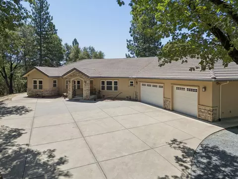 Exterior - 7670 Sly Park Rd, Placerville, CA 95667 photo 21 of 22