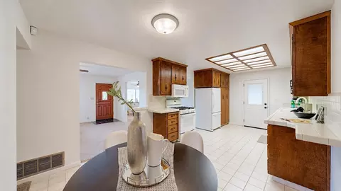 8909 Palmquist Rd, Tracy, CA 95304 photo 12