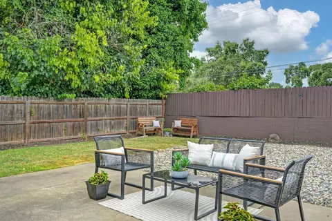 Exterior - 4924 Olive Oak Way, Carmichael, CA 95608 photo 8 of 13