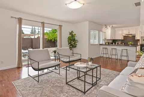 Living - 4924 Olive Oak Way, Carmichael, CA 95608 photo 8 of 8