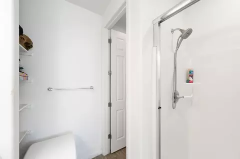 Bath - 4126 E Sir Barton Dr, Olivehurst, CA 95961 photo 2 of 5