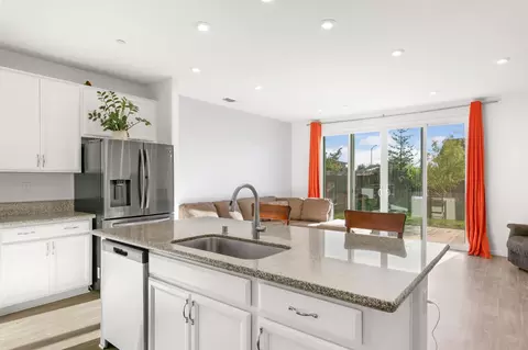 Kitchen - 4126 E Sir Barton Dr, Olivehurst, CA 95961 photo 2 of 6