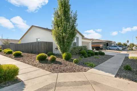 Exterior - 4126 E Sir Barton Dr, Olivehurst, CA 95961 photo 6 of 12