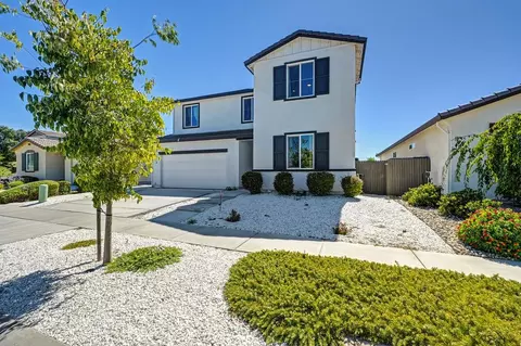 770 Silver Creek Cir, Plumas Lake, CA 95961