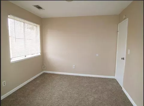 Bedroom - 560 Pirinen Ln #E, Modesto, CA 95354 photo 4 of 4