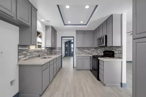 Kitchen - 1019 Munchkin Dr, Modesto, CA 95351 photo 1 of 2