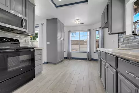 Kitchen - 1019 Munchkin Dr, Modesto, CA 95351 photo 2 of 2