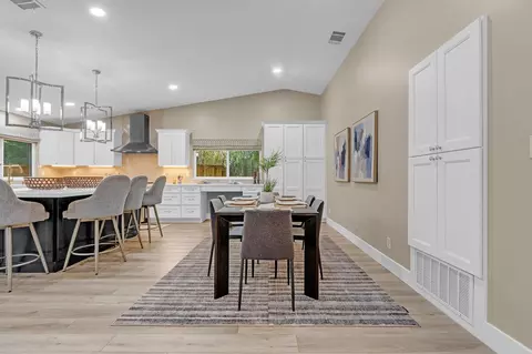 Dining - 919 San Tomas St, Davis, CA 95618 photo 1 of 1