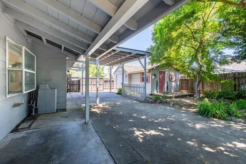 Exterior - 5790 Cada Cir, Carmichael, CA 95608 photo 7 of 17