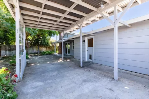 Exterior - 5790 Cada Cir, Carmichael, CA 95608 photo 9 of 17