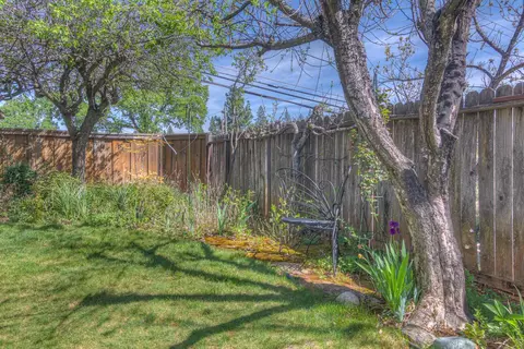 Exterior - 629 James Dr, Placerville, CA 95667 photo 11 of 12