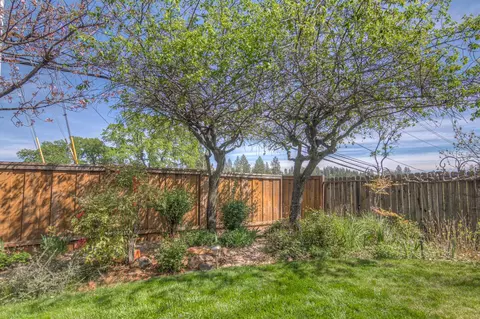 Exterior - 629 James Dr, Placerville, CA 95667 photo 10 of 12