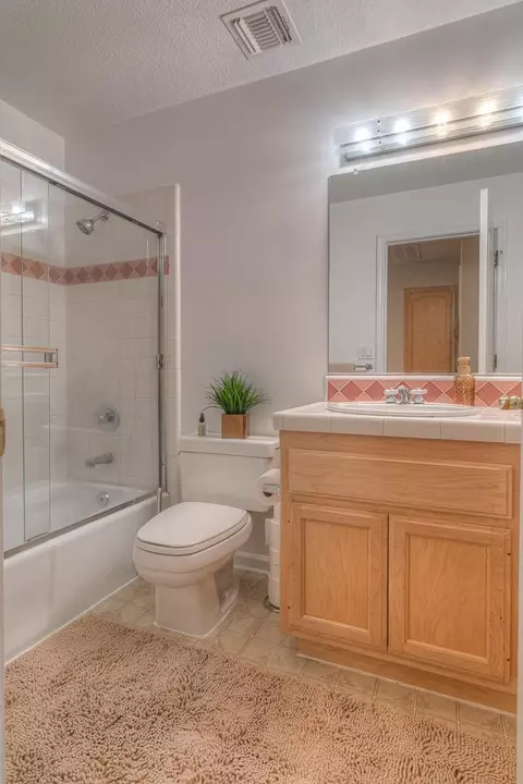 Bath - 629 James Dr, Placerville, CA 95667 photo 4 of 6