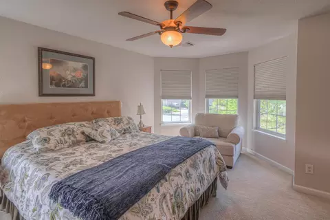 Bedroom - 629 James Dr, Placerville, CA 95667 photo 3 of 4
