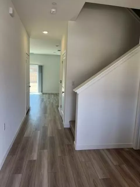 4100 Scarlet Ct, Merced, CA 95348 photo 3