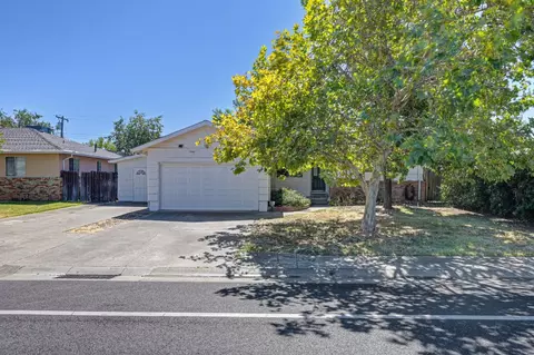 2629 Aramon Dr, Rancho Cordova, CA 95670