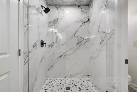Bath - 12176 E Bennett Rd, Grass Valley, CA 95945 photo 7 of 7