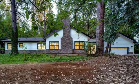 Exterior - 12176 E Bennett Rd, Grass Valley, CA 95945 photo 26 of 30