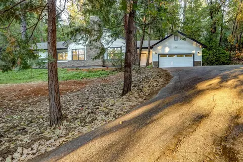 Exterior - 12176 E Bennett Rd, Grass Valley, CA 95945 photo 25 of 30