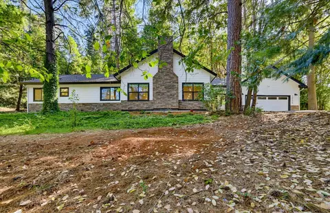 Exterior - 12176 E Bennett Rd, Grass Valley, CA 95945 photo 5 of 30