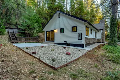 Exterior - 12176 E Bennett Rd, Grass Valley, CA 95945 photo 29 of 30