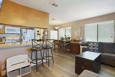 426 Benjamin Pl, Manteca, CA 95337 photo 9