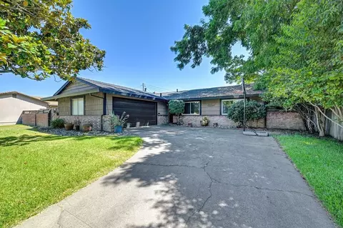 1026 W El Camino Ave, Sacramento, CA 95833