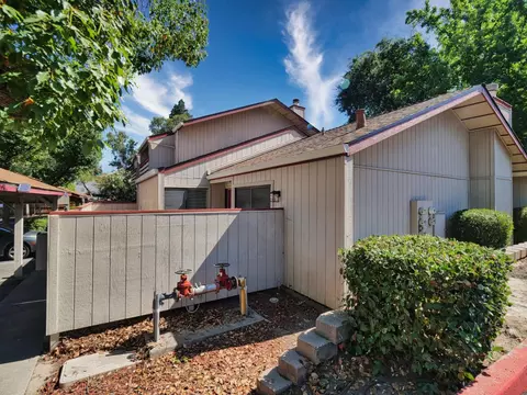 4927 Whisper Ln, Sacramento, CA 95841