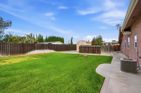 Exterior - 11378 Mountain View Rd, Tracy, CA 95376 photo 7 of 14
