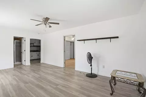 Living - 11378 Mountain View Rd, Tracy, CA 95376 photo 7 of 8
