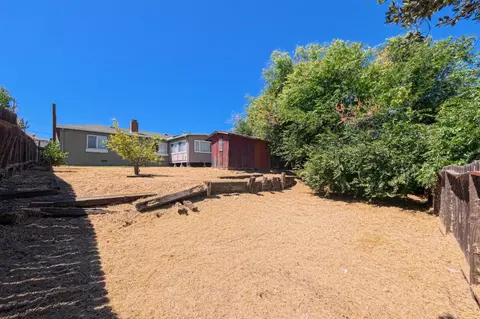 Exterior - 229 Crest St, Antioch, CA 94509 photo 10 of 10