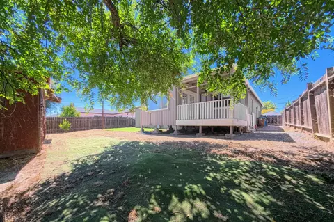 Exterior - 229 Crest St, Antioch, CA 94509 photo 6 of 10
