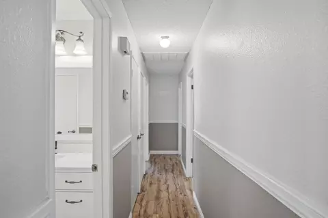 Entry Way - 933 Guava Dr, Modesto, CA 95356 photo 1 of 1