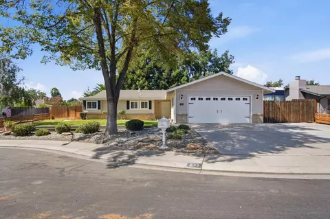 Exterior - 933 Guava Dr, Modesto, CA 95356 photo 2 of 7