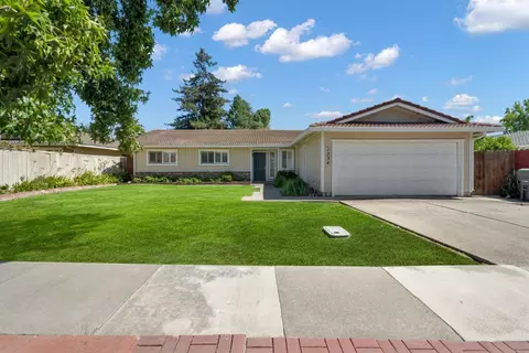 1534 Venetian Dr, Stockton, CA 95207